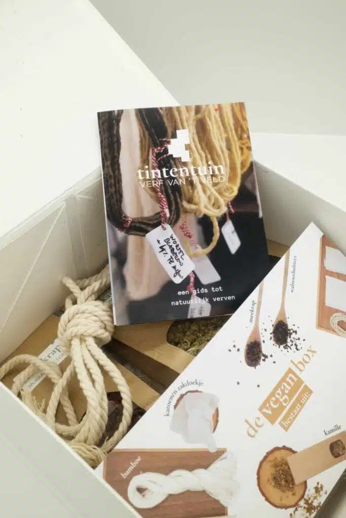 DIY box voor plantaardig verven van textiel